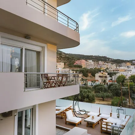 Lägenhet Limani Lux