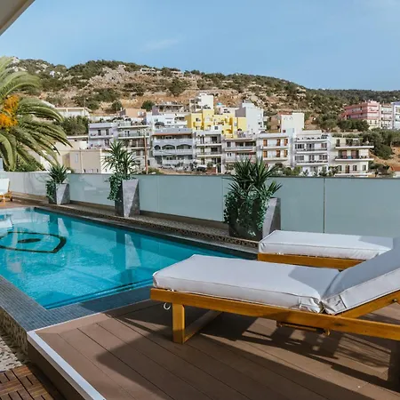 Apartment Limani Lux